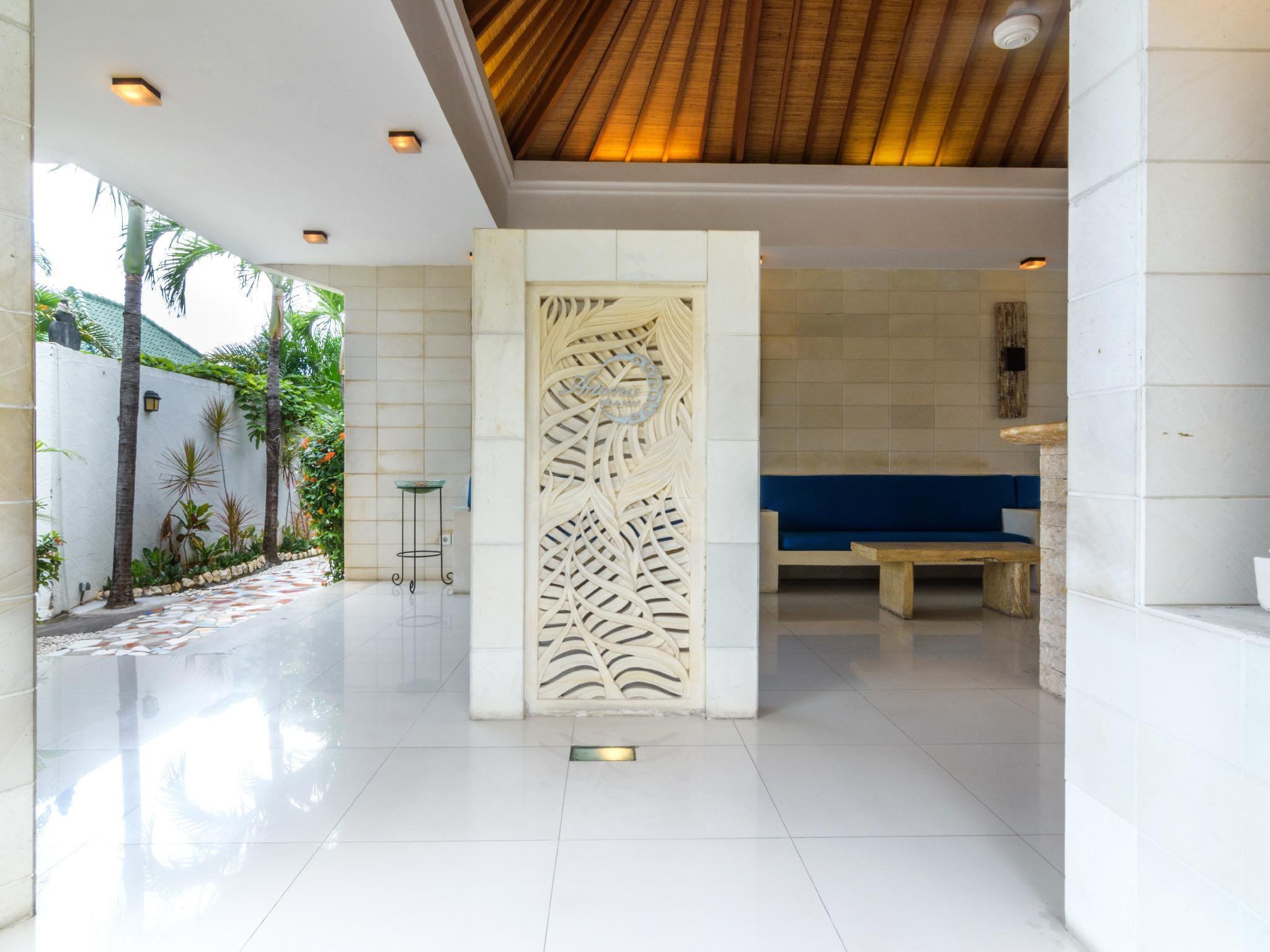 Artemis Villa Hotel Seminyak Kültér fotó